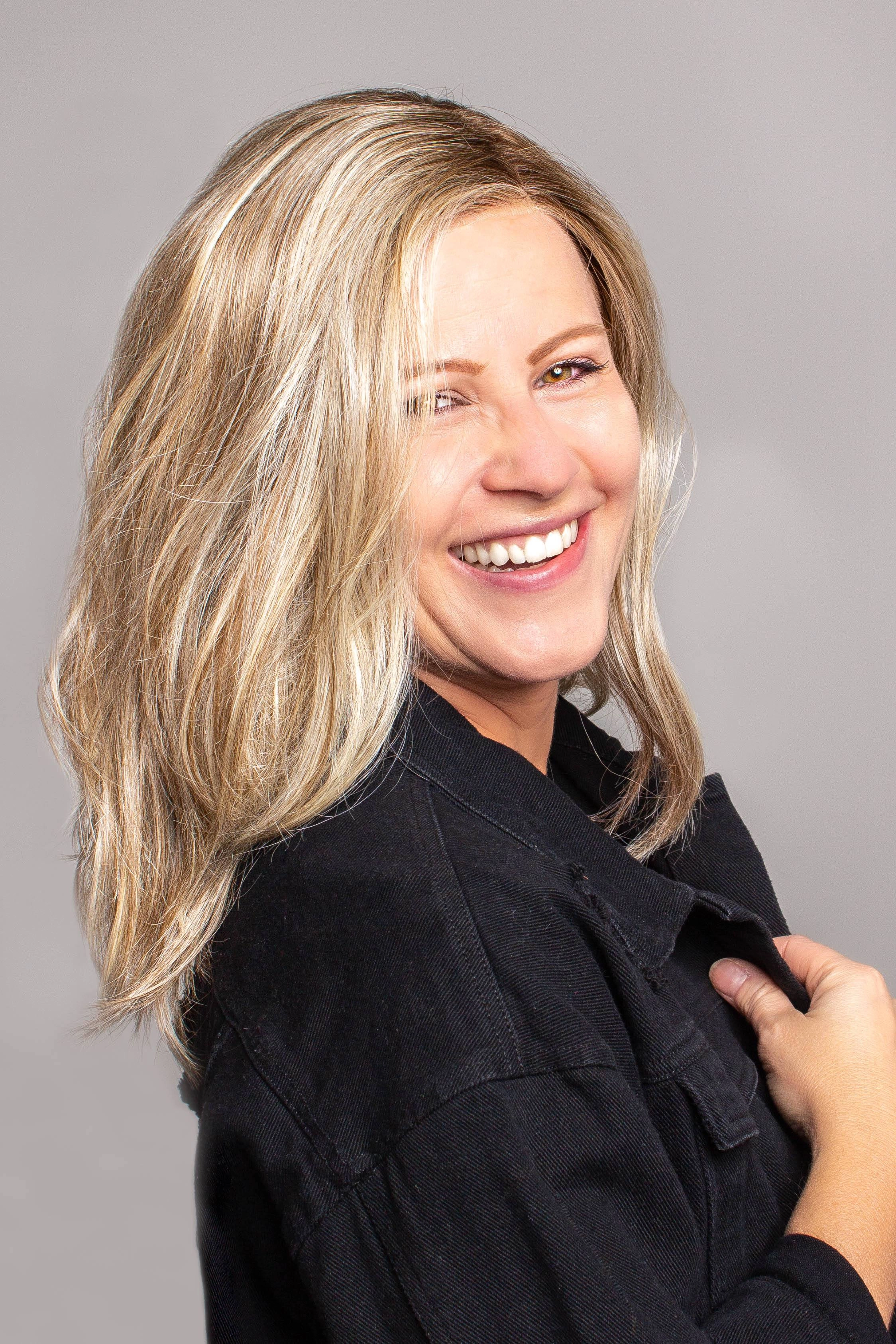 Belle Tress Wigs - Pike Place (#6110)