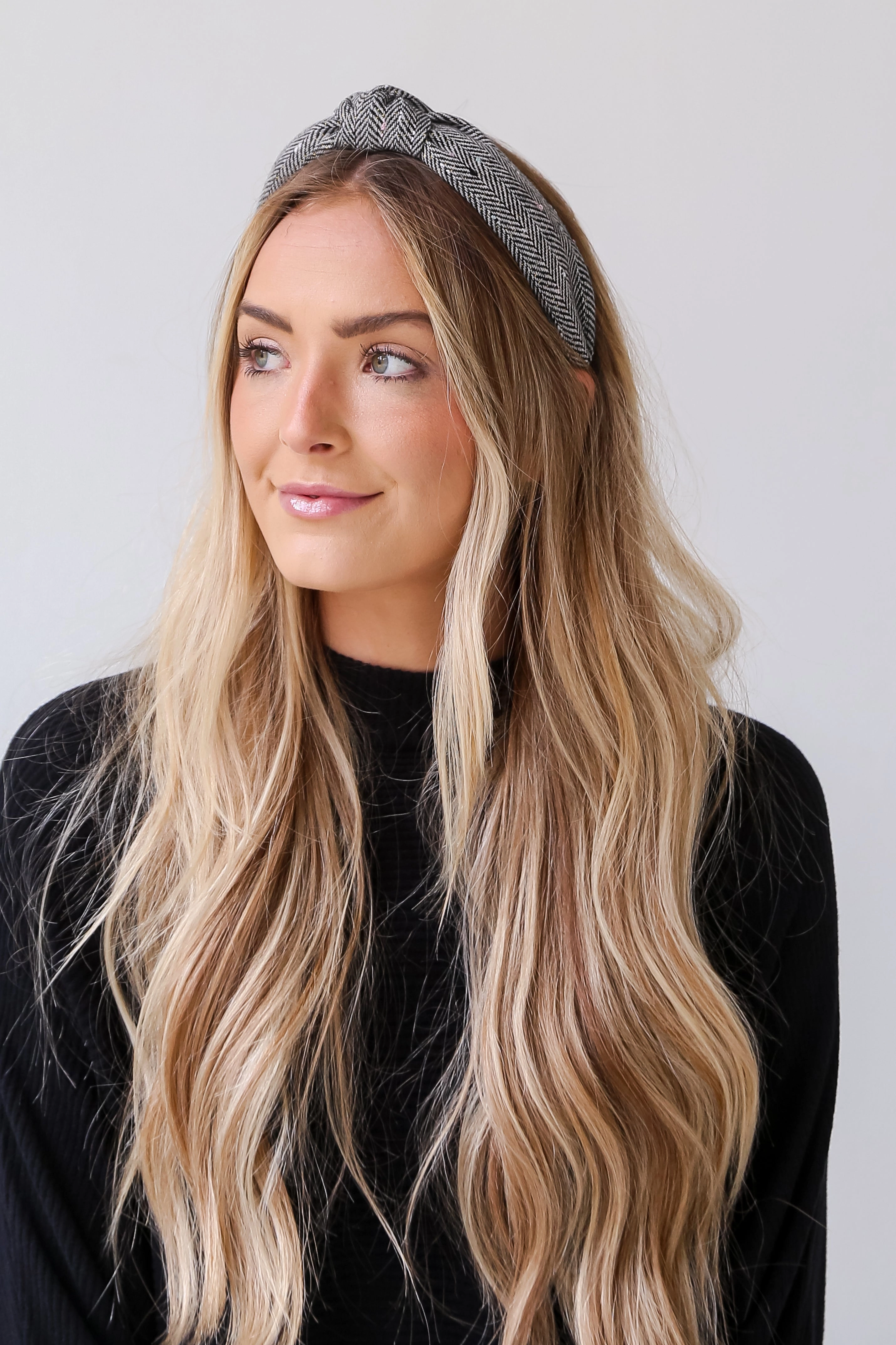 FINAL SALE - Darling Poise Knotted Headband