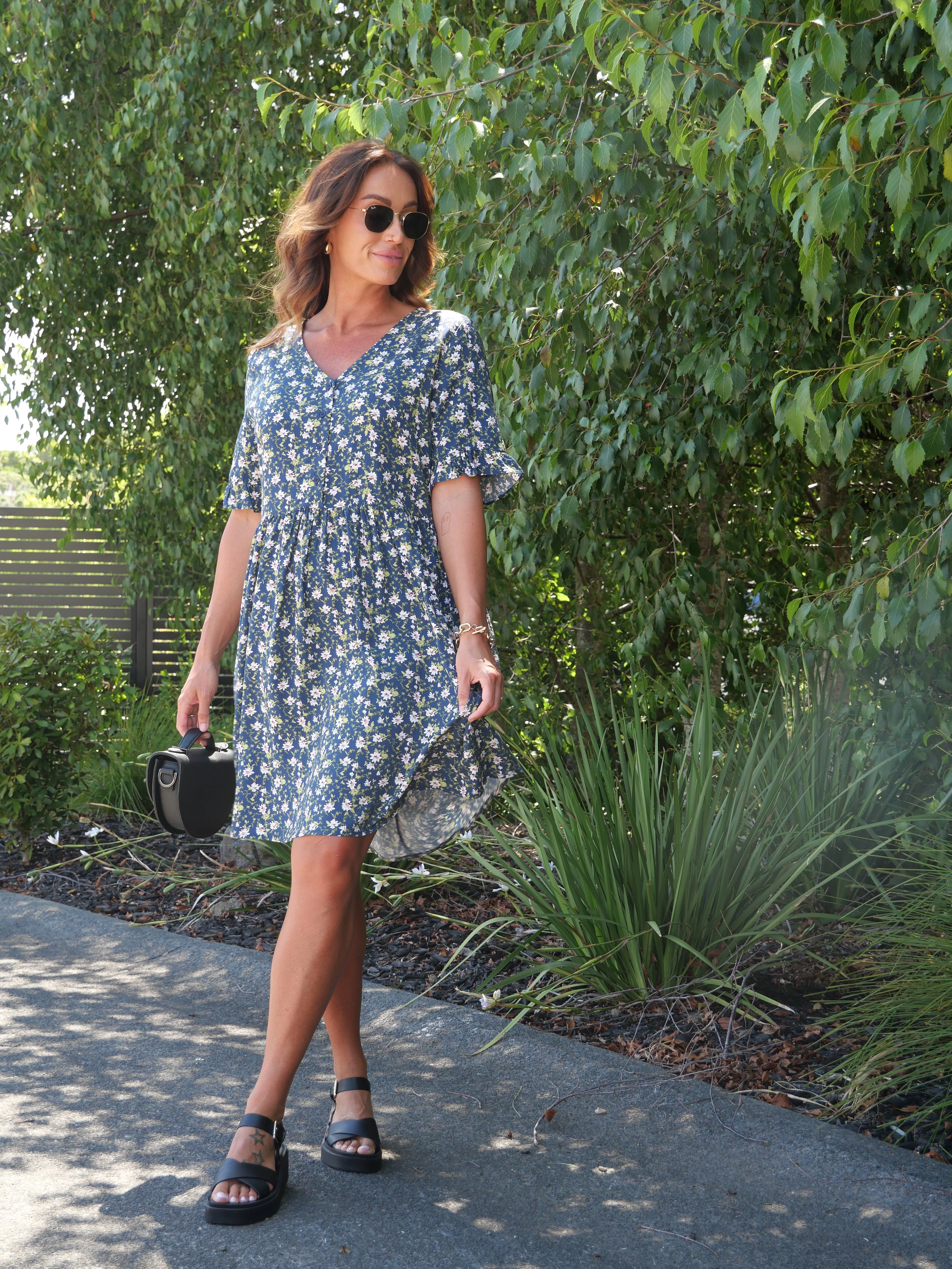 Gloss by Shine On Sacha Frill Sleeve Dress Black Ditsy