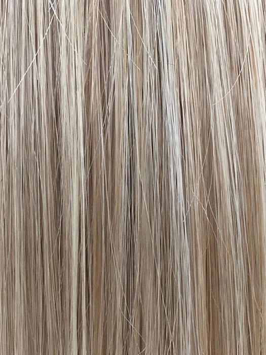 Maxwella 18" | Synthetic Lace Front Wig | CLOSEOUT