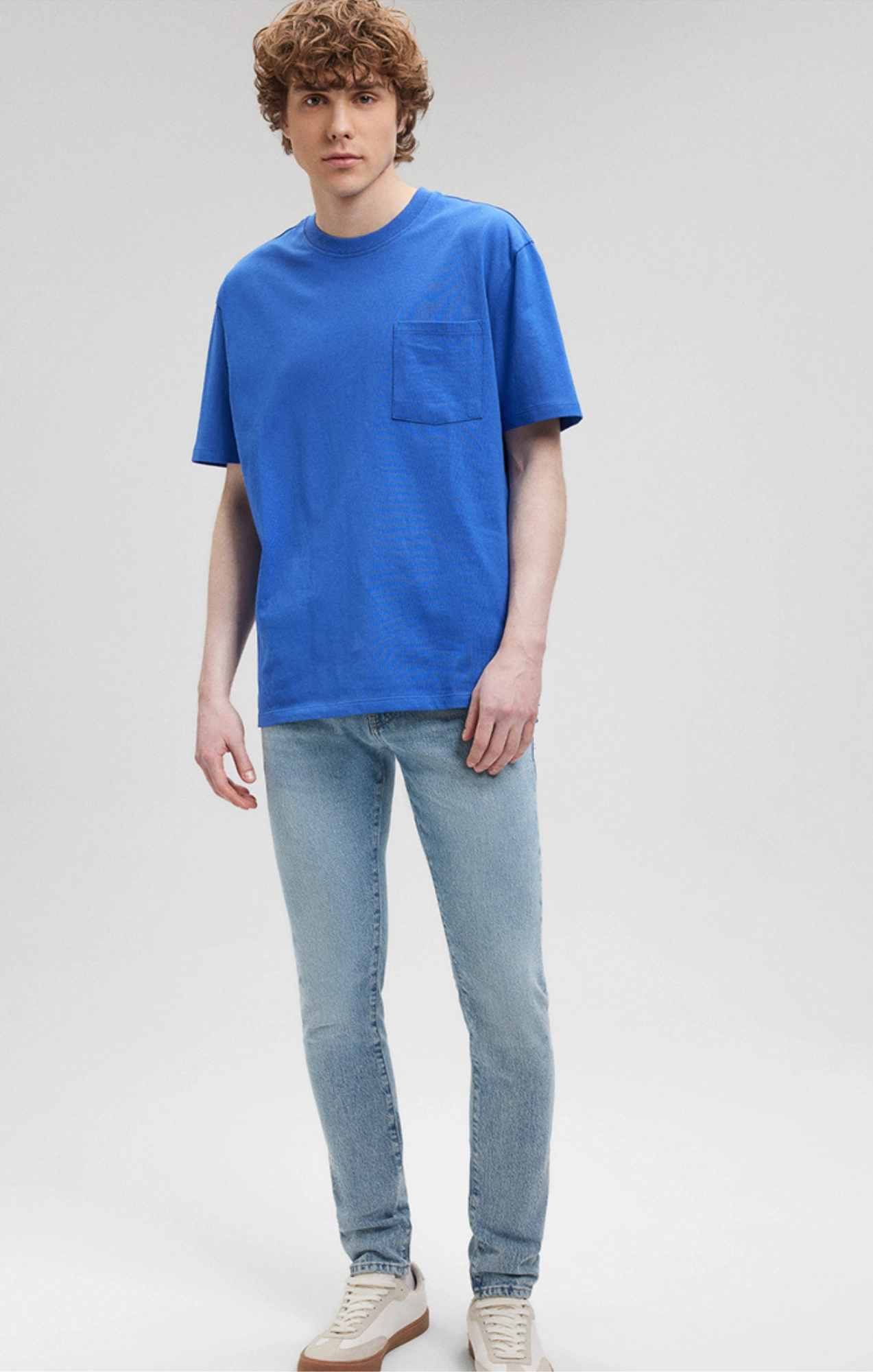 POCKET T-SHIRT IN NEBULAS BLUE