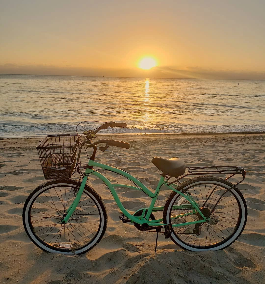 sixthreezero Around the Block Men's 26" 3 Speed Cruiser Bicycle