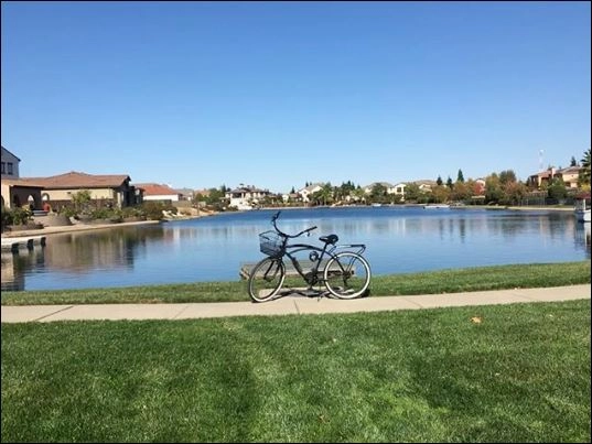 sixthreezero Around the Block Men's 26" 3 Speed Cruiser Bicycle