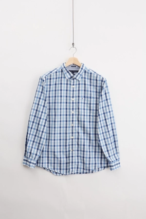 Tommy Hilfiger shirt (L)