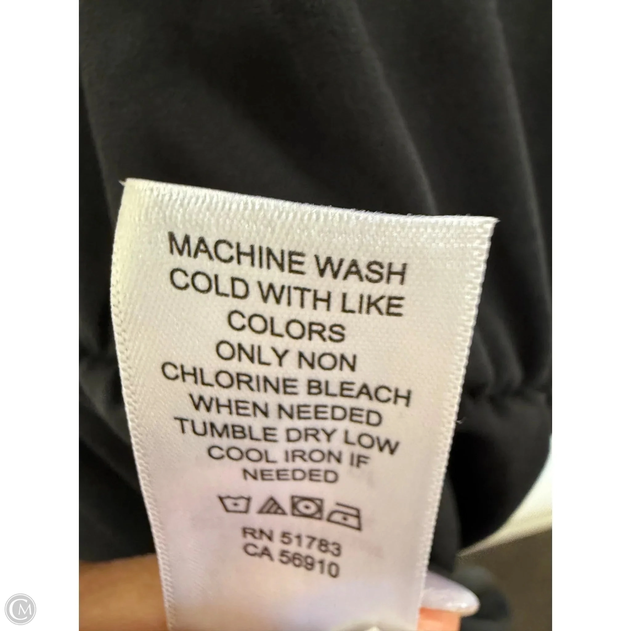 Top Short Sleeve By Maurices In Black, Size: Xl