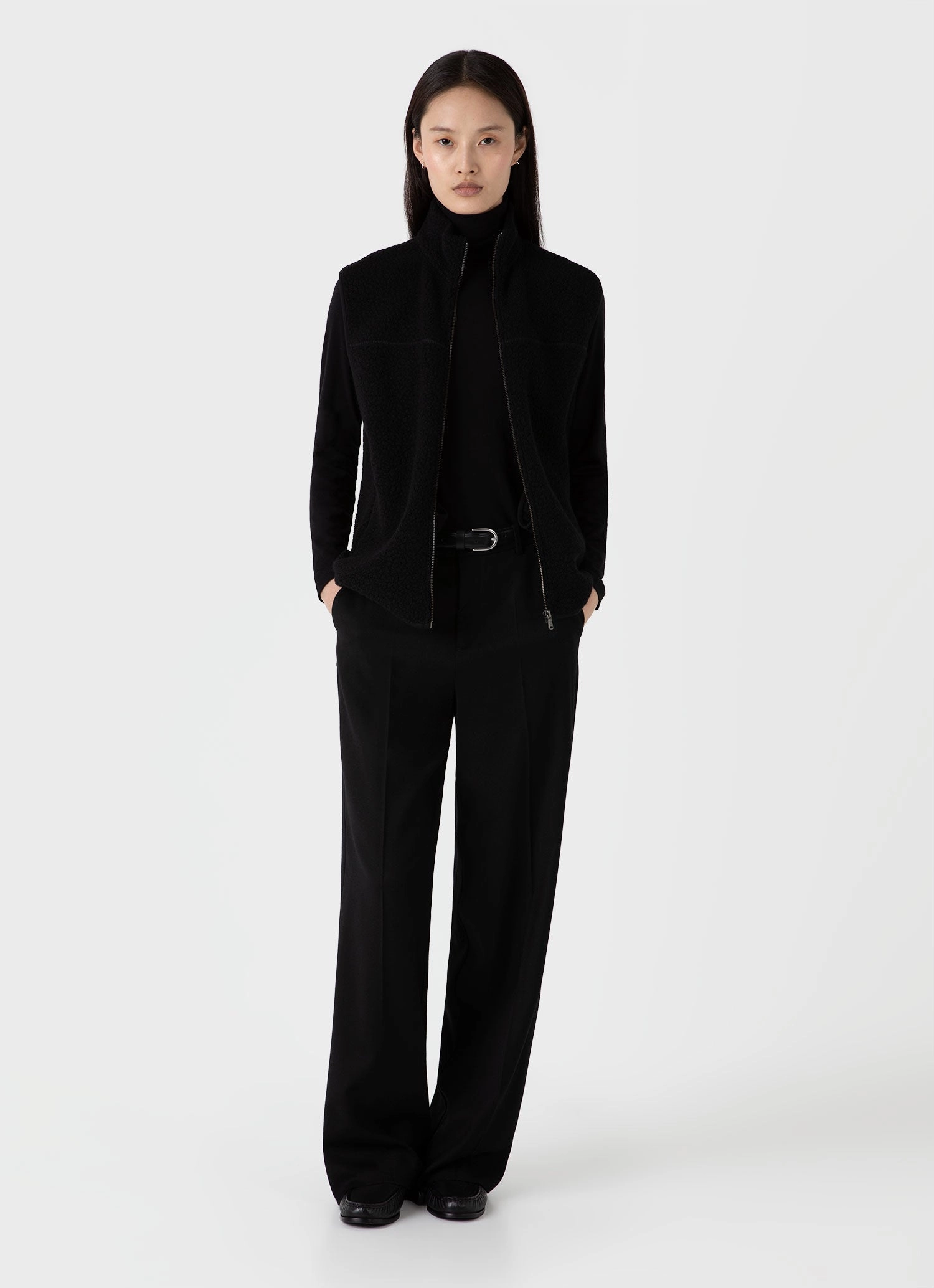 Women's Wool Fleece Gilet in Black