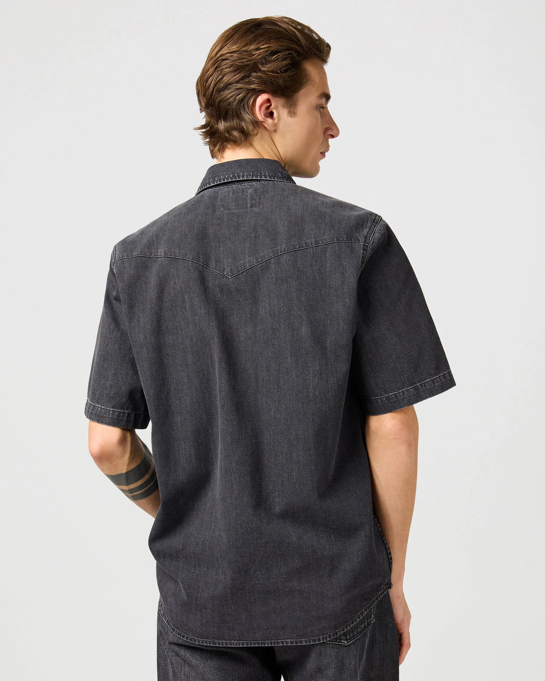Wrangler S/S Western Denim Shirt - Enchanted Black