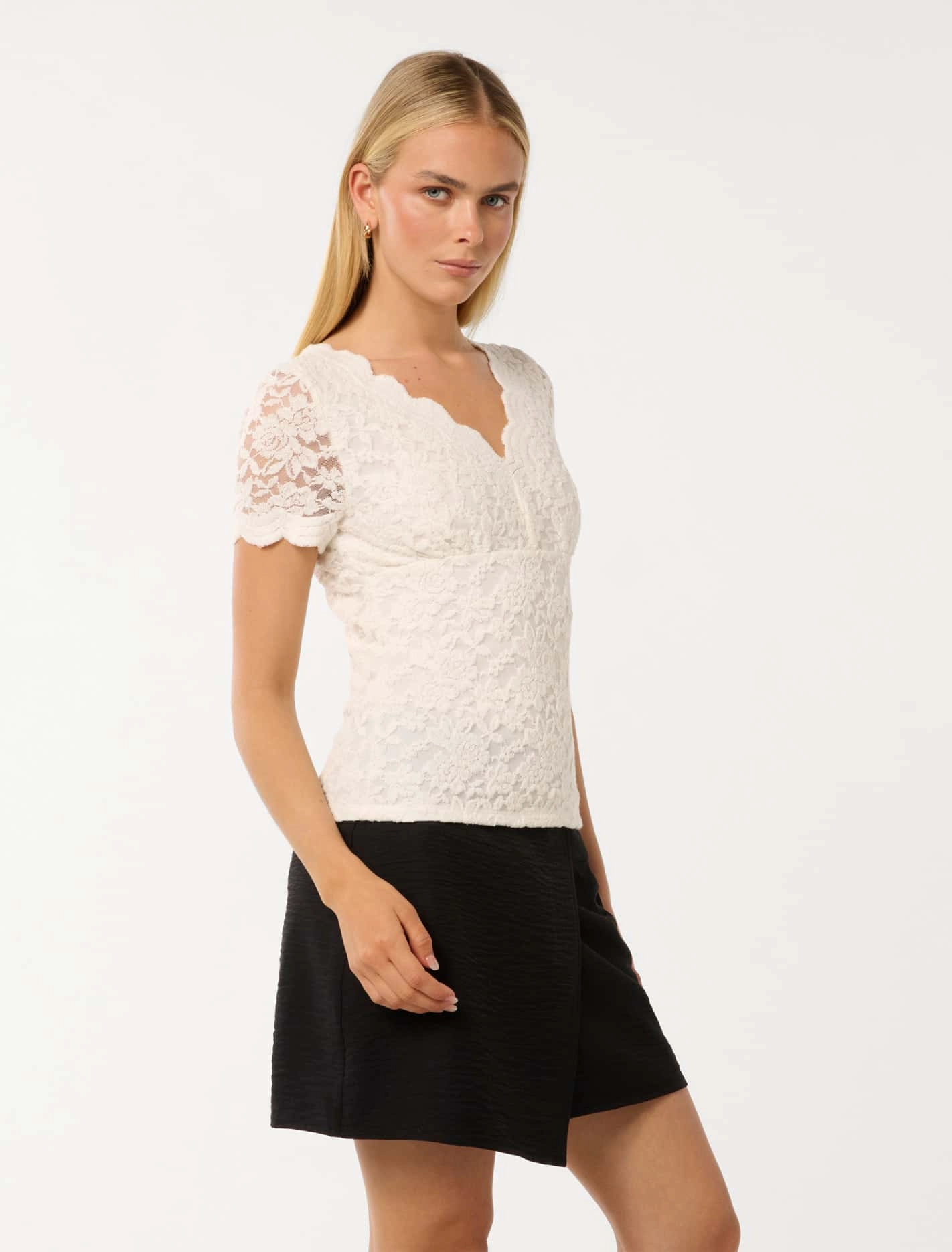 Yianna Lace V Neck Top